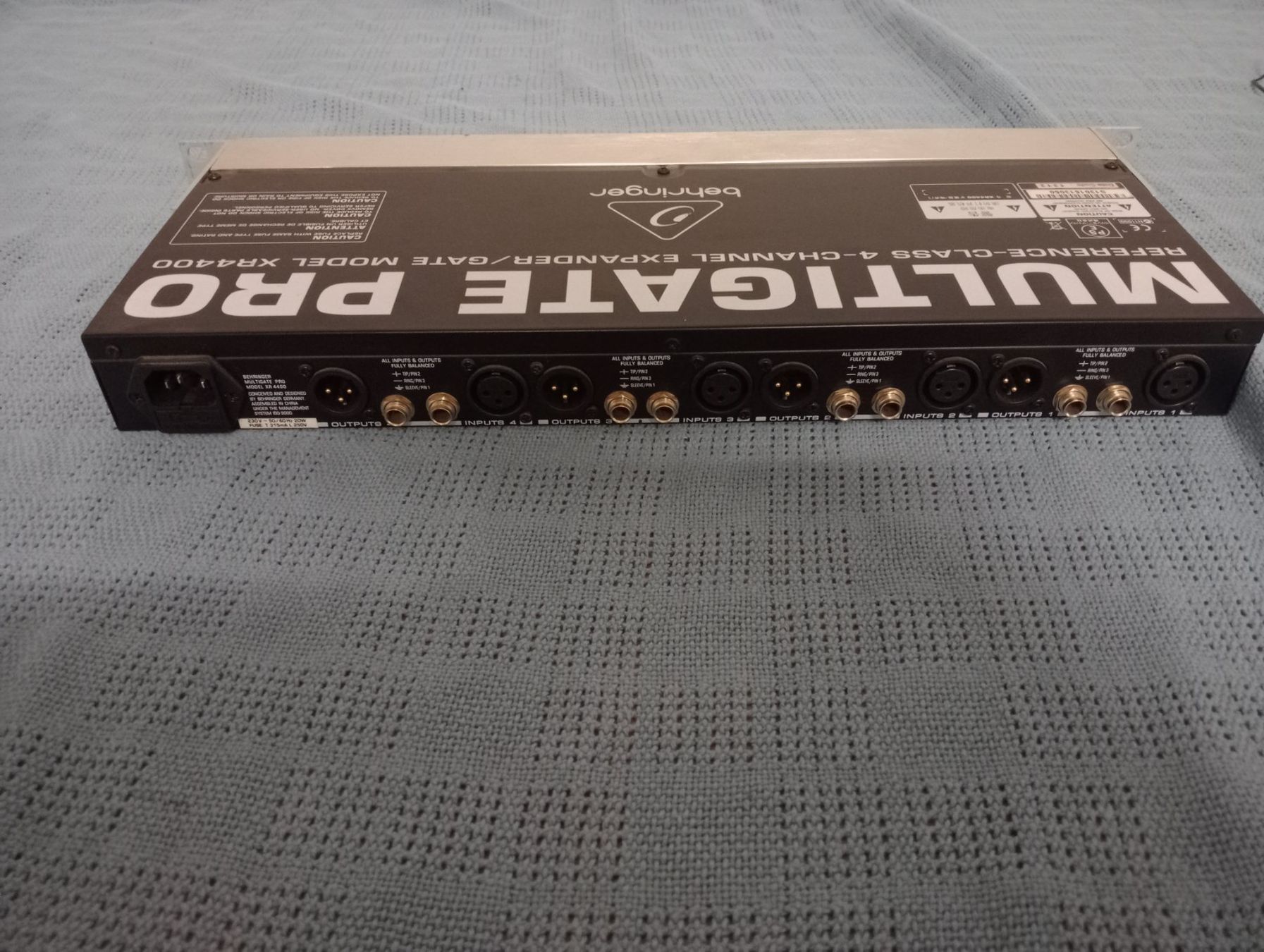 Behringer Equalizer: Multigate PRO Model XR 4400 Behringer Expander /Gate – Gebraucht aus Brittnau von Drachenfan 4