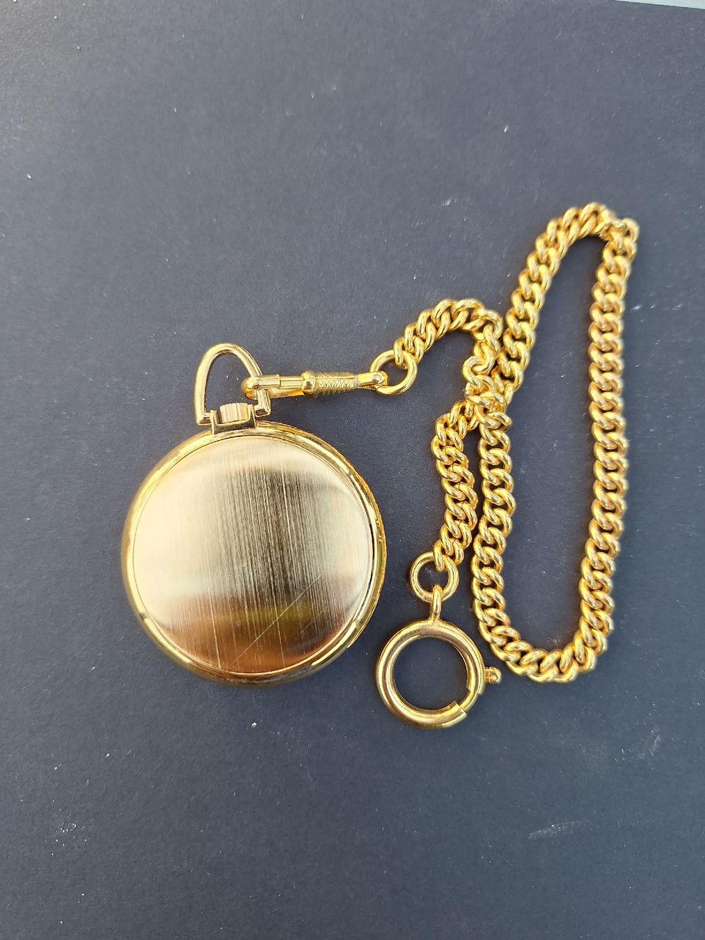 Continental Uhren: Taschenuhr Continental goldfarben mit Kette im Etui – Neu (gemäss Beschreibung) aus Gams von Mikekuster 1