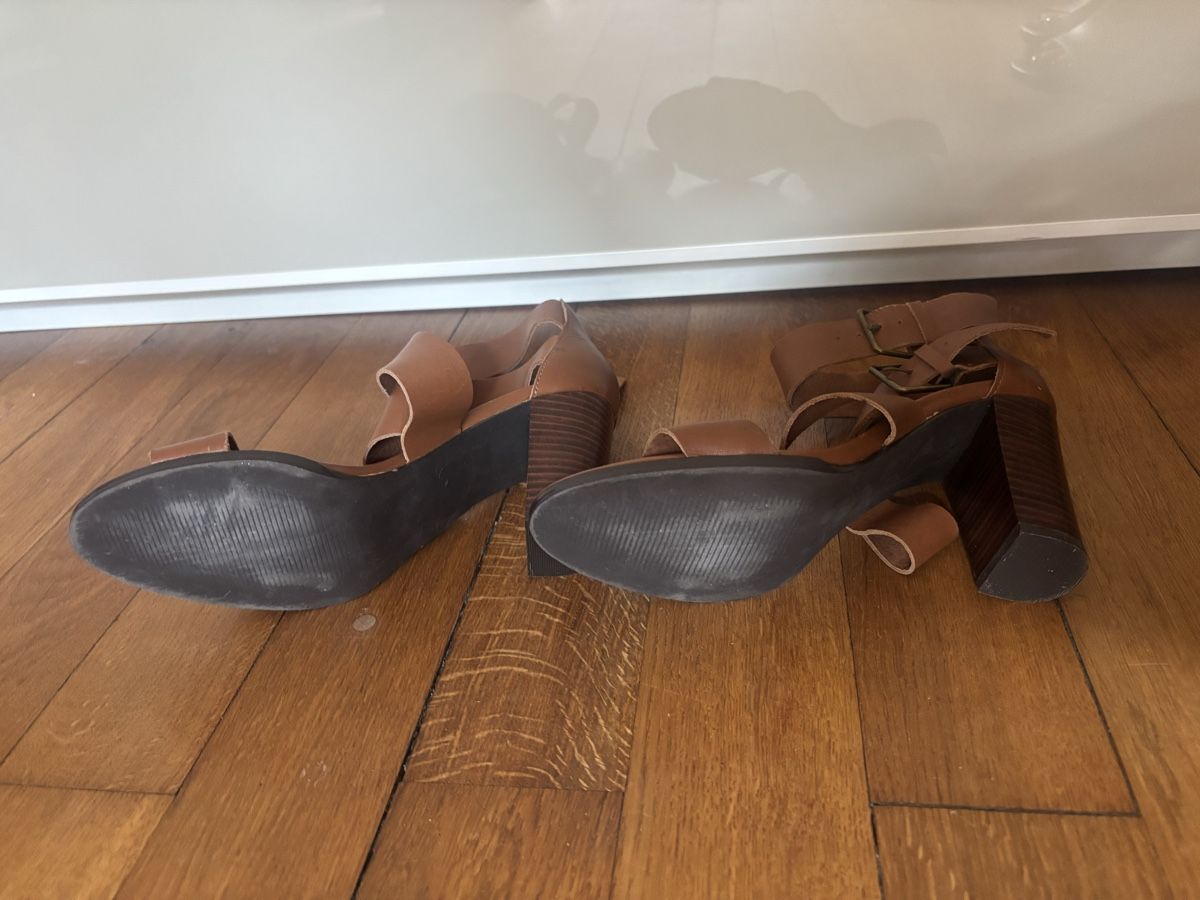 La Redoute Damenschuhe: Leder Sandalette von La Redoute – Neu (gemäss Beschreibung) aus Basel von lkl_5l2h 1