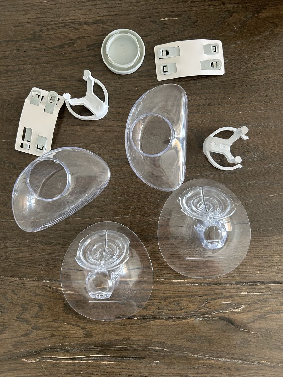 Elvie Accessoires pour allaitement: Elvie Doppelmilchpumpe Handsfree  – D'occasion à Ruswil par isabliiniia 1