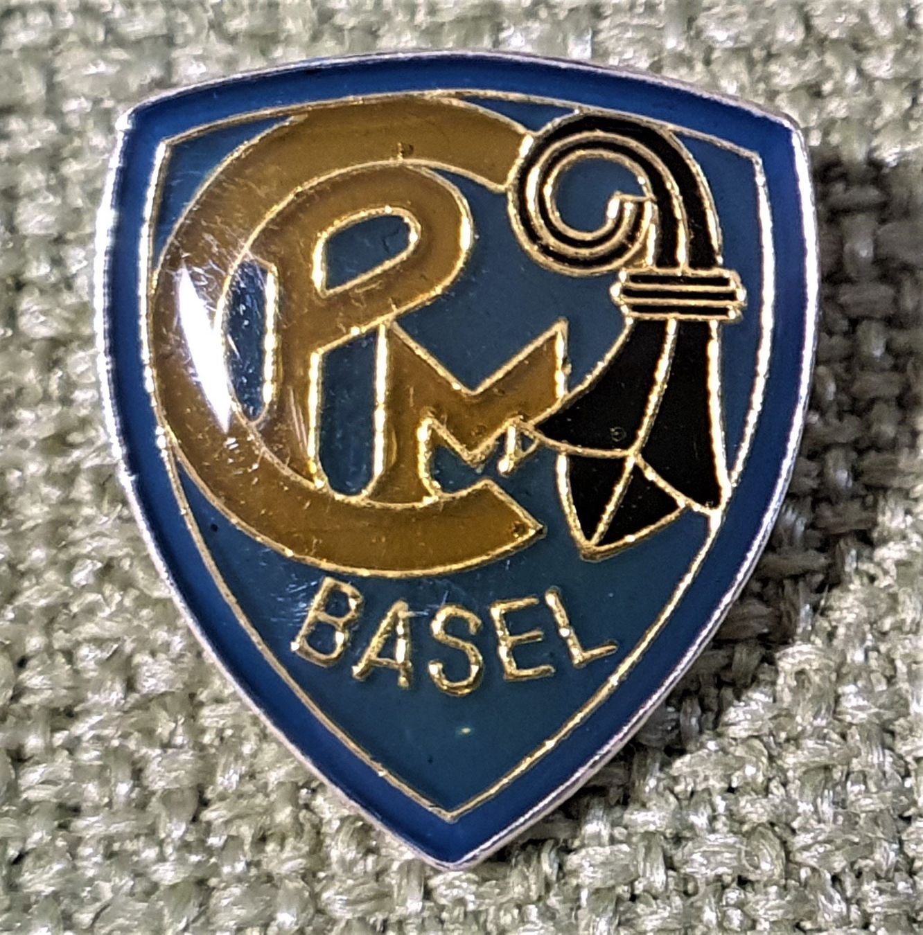 Placchette & Badge: P150 - Pin CPM Basel Polizei – Usato da Reinach BL venduto da Boston-Verkauf