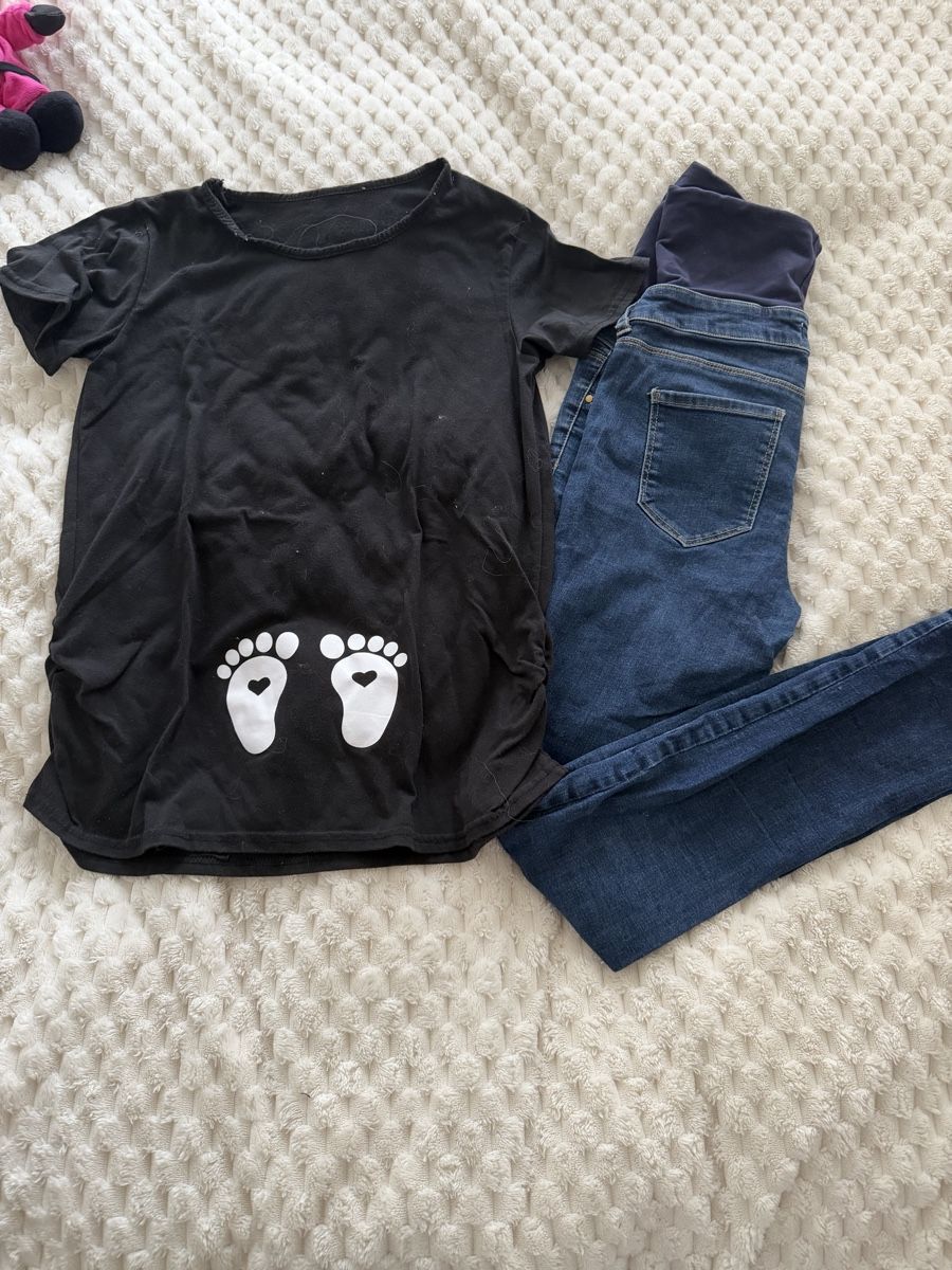 Kleiderpakete: Ensemble maternité: T-shirt + Jeans confortables taille 36 – Gebraucht aus La Chaux-de-Fonds von Sabinchenn 2