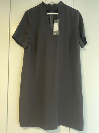 Sommer Kleid mit Etikett, ungetragen, Gr. 38, Schwarz