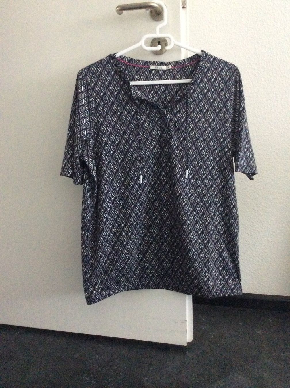 Cecil T-shirt: Cecil T-Shirt Grösse M – Nuovo e nell'imballaggio originale da Riehen venduto da apo_n7lm