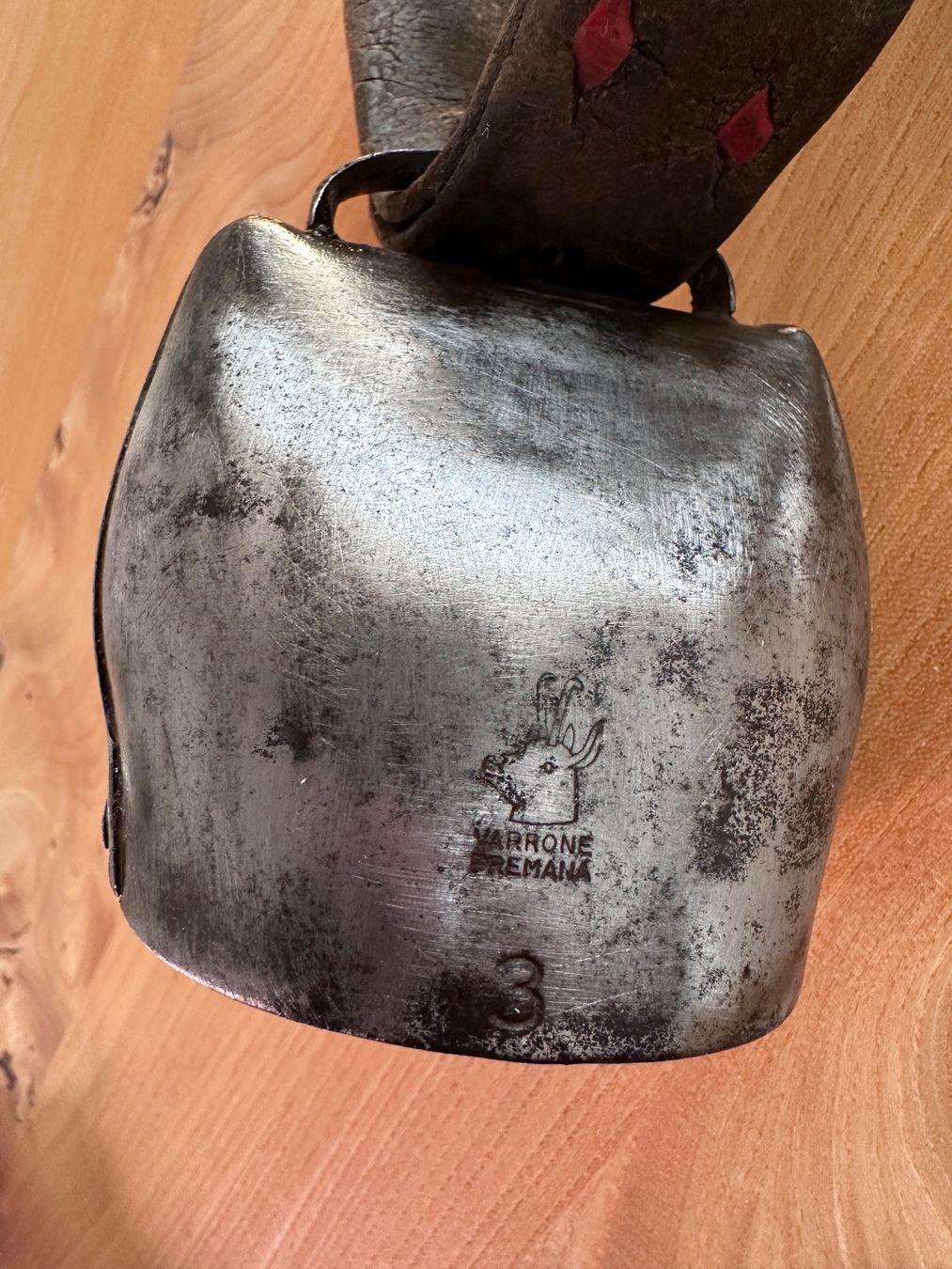 Campanacci mucche: 22 – Usato da Wiedlisbach venduto da Treiu 4
