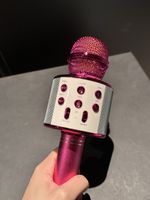 Karaoke Microphone Pink portable new condition