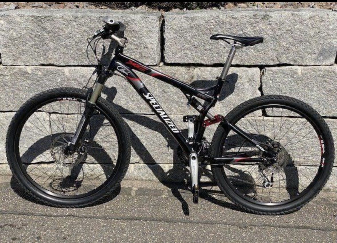 Specialized Biciclette: Specialized Velo Fahrrad – Usato da Grellingen venduto da juliasmincakova1811 3