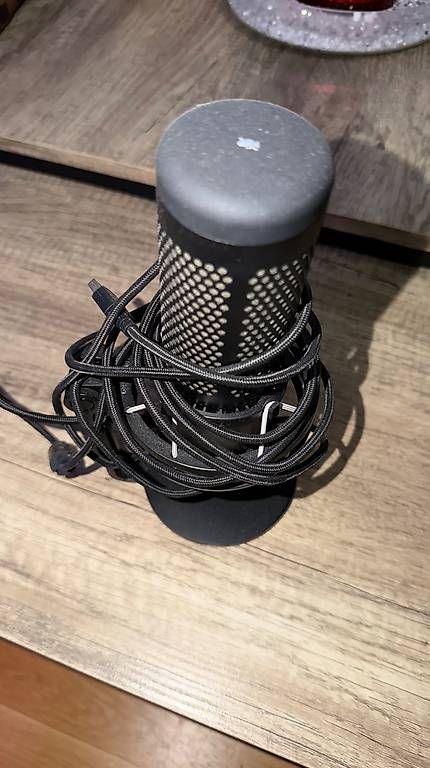 Hyperx Microfoni: HyperX  Gaming / Streaming / Podcast  Guter Zustand – Usato da Urtenen-Schönbühl venduto da Cemorra 2