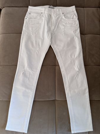Herren Jeans Pierre Balmain weiss Grösse 32 gerissen