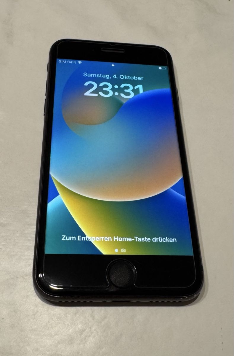 Apple Telefoni cellulari / Smartphones: iPhone 8 64GB – Usato da Zürich venduto da MaSte 5