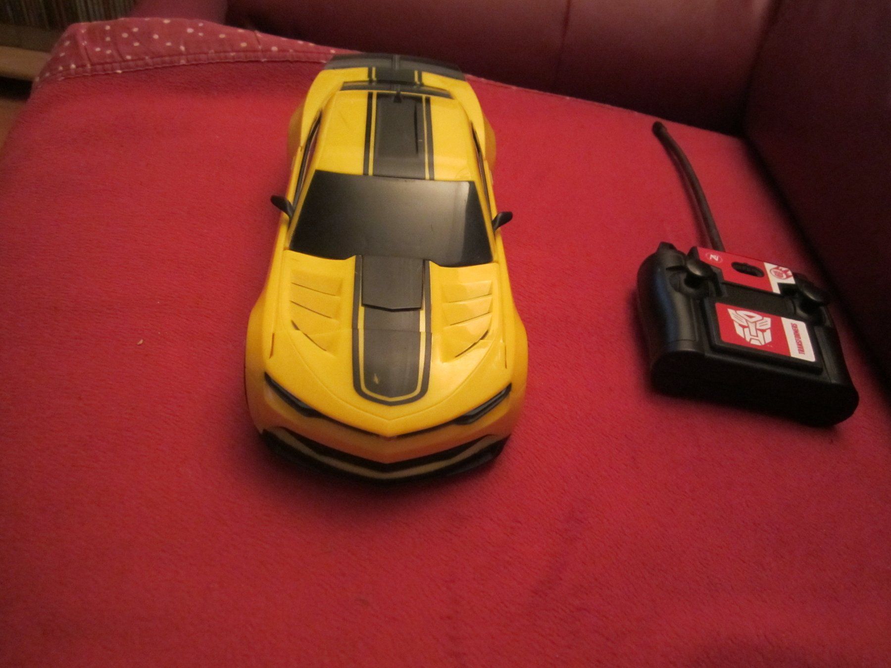 Modellismo RC: RC ferngesteuerter Camaro Transformers Bumblebee!!!! – Usato da Volketswil venduto da nemo2000 1