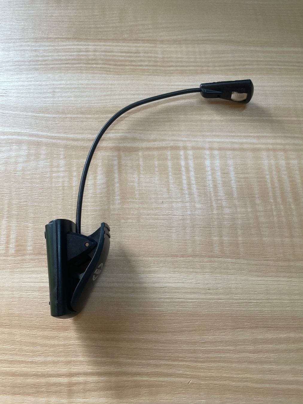 Lampes: K&M 12241 LED FlexLight Notenpultleuchte – D'occasion à Bürchen par UeliMueli84
