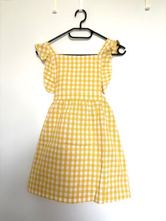 Robe été carreaux jaune taille 7-8 ans (128cm)