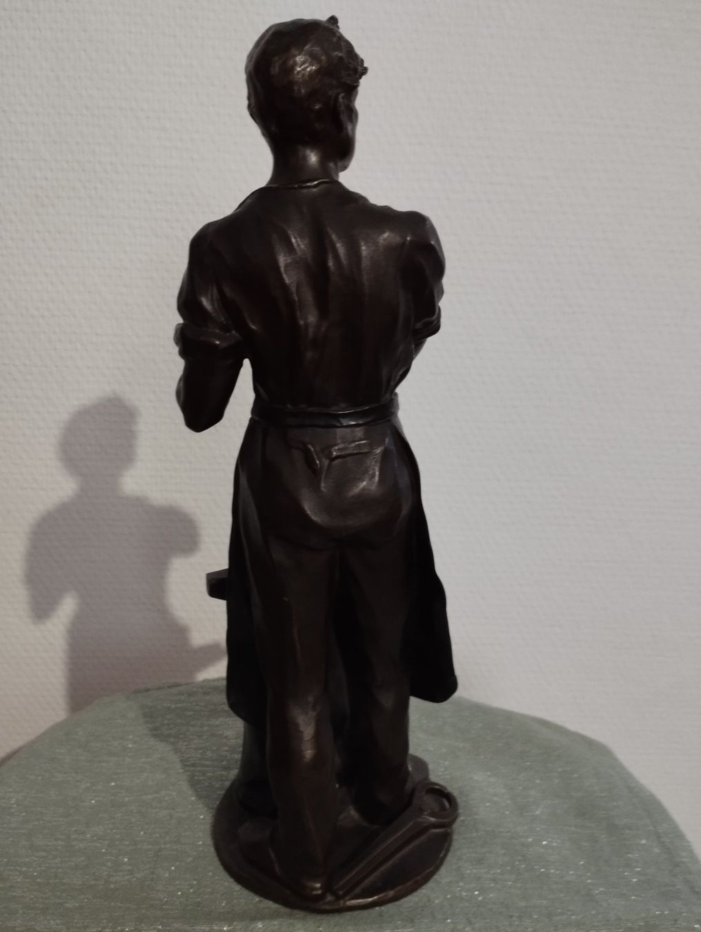 Skulpturen & Statuen: Sculpture ancienne  forgeron . – Gebraucht aus Praz (Vully) von pikuluka1 3