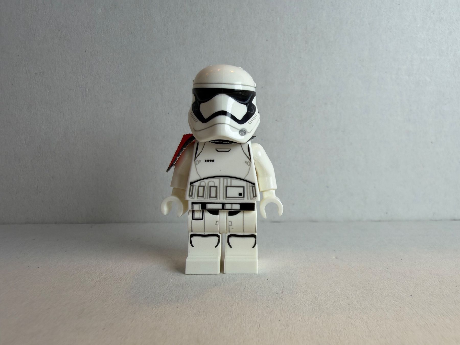 Lego Figuren: First Order Stormtrooper Officer (sw0664) – Gebraucht aus Neftenbach von Elitebricks