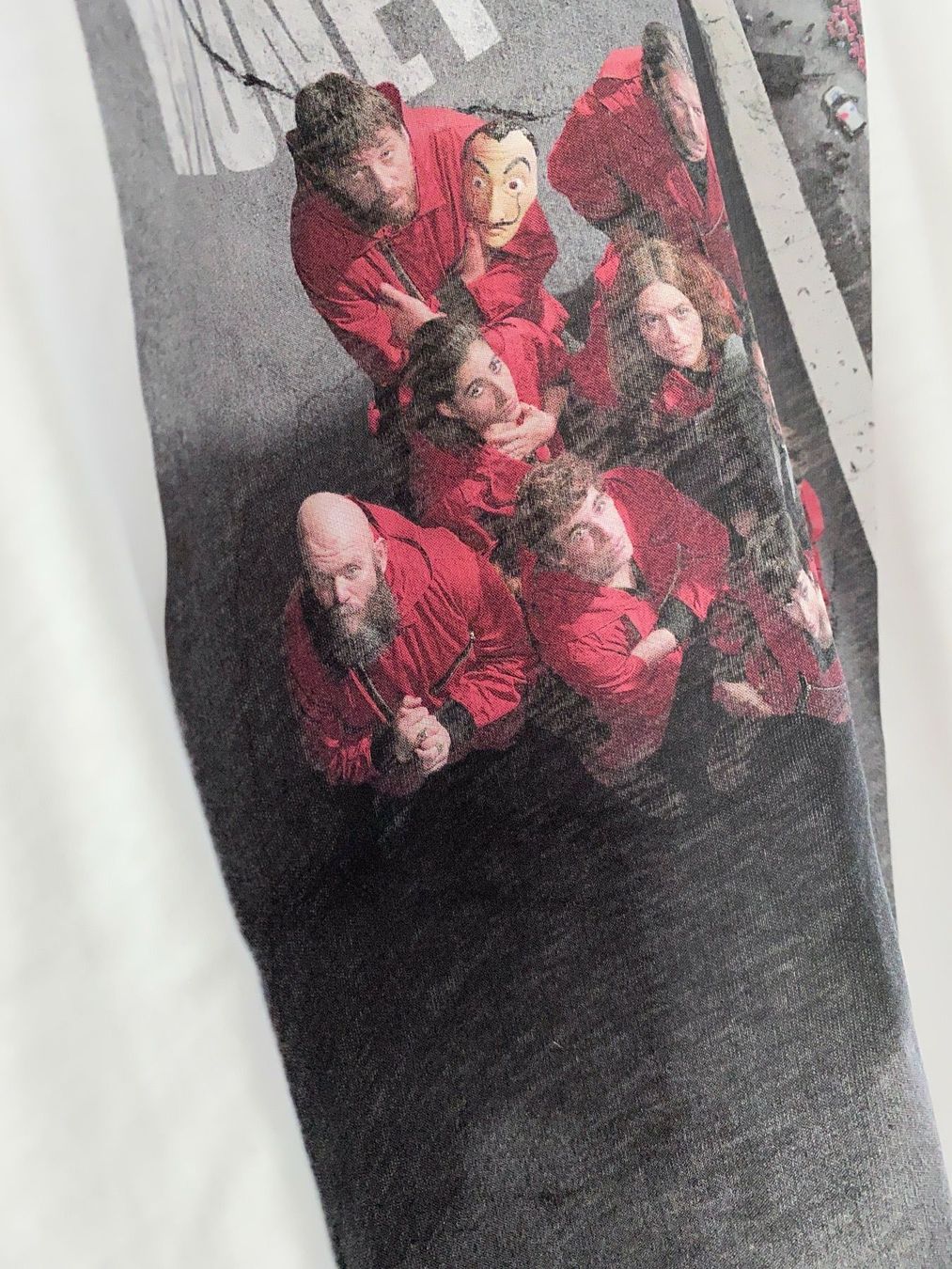 T-shirt: T-Shirt LA CASA DE PAPEL GR. S – Nuovo (secondo la descrizione) da Glattbrugg venduto da riseca 3