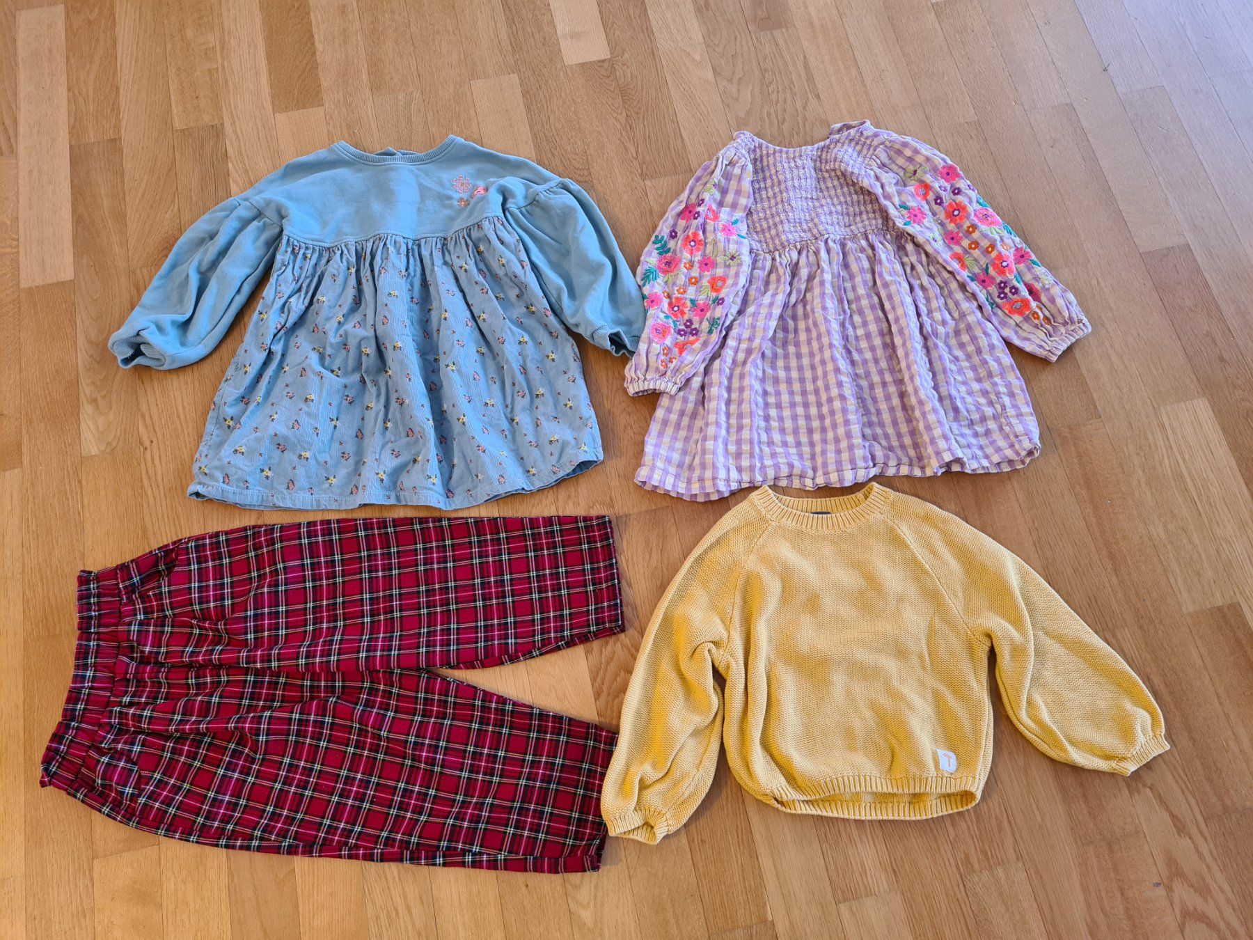 Next Lotti & Set di vestiti: Kleiderpaket Gr 110 – Usato da Zumikon venduto da daryona 3