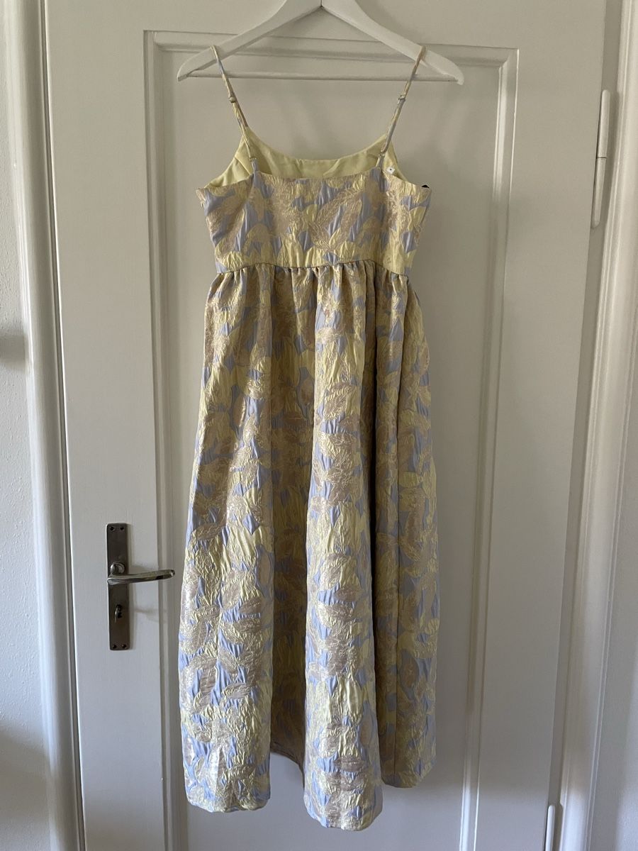 Selected Vestiti: Festkleid Selected femme – Usato da Zürich venduto da arp_y92c 2