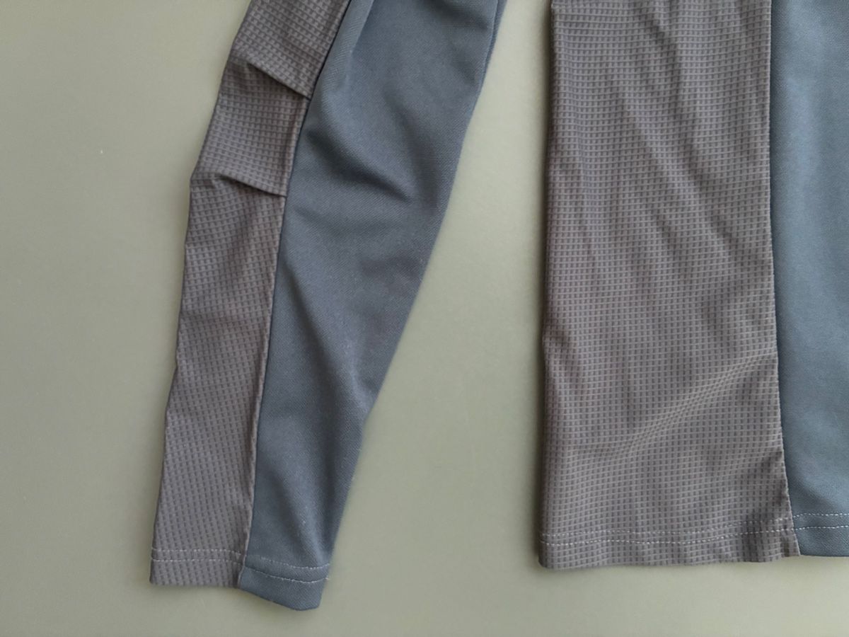 Top: FFFPOSTALSERVICE, Longsleeve – Nuovo (secondo la descrizione) da Zürich venduto da cla_pm5d 4