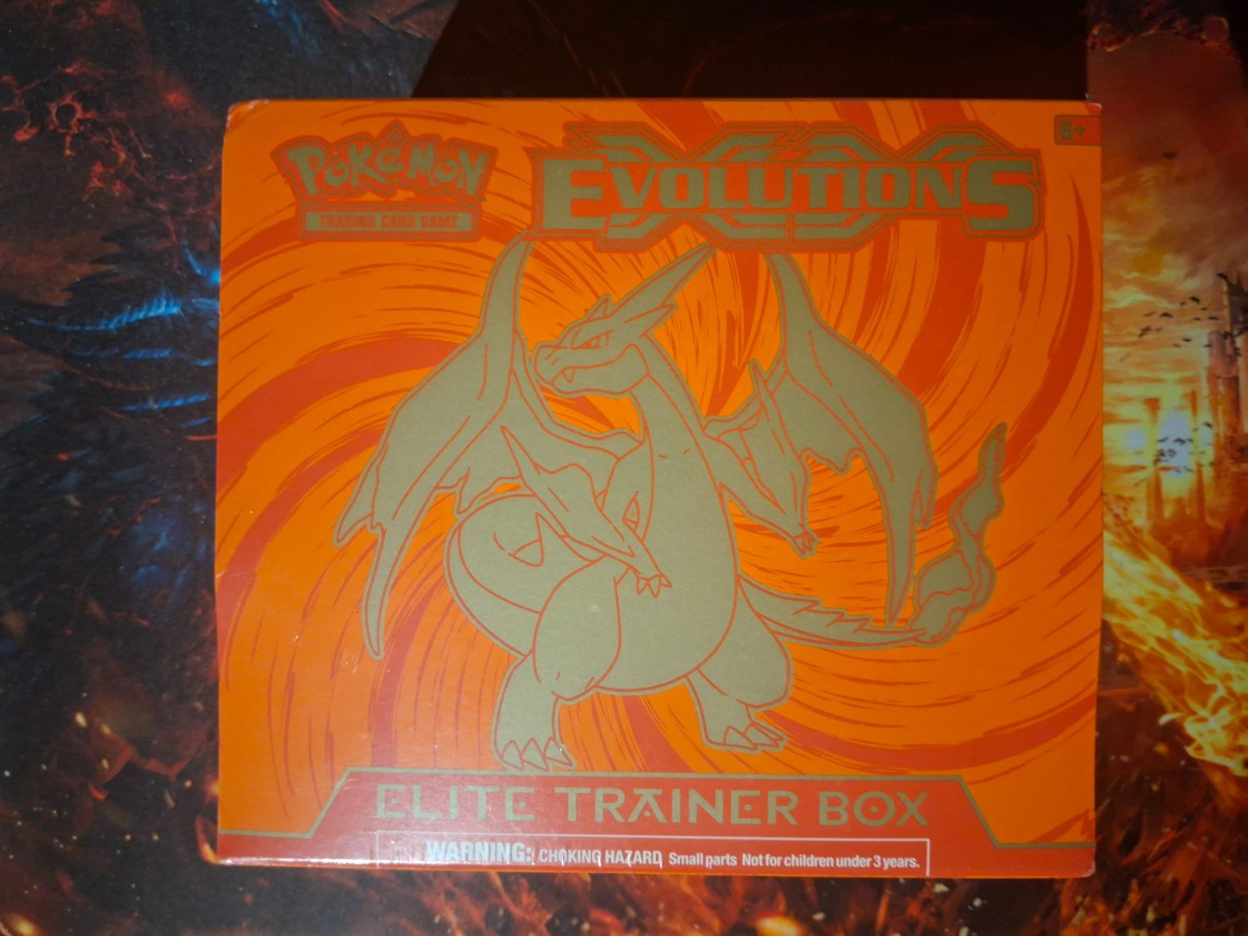 Pokémon Carte collezionabili: Pokemon Evolutions Charizard Etb – Nuovo e nell'imballaggio originale da Wittenbach venduto da and_9f2c