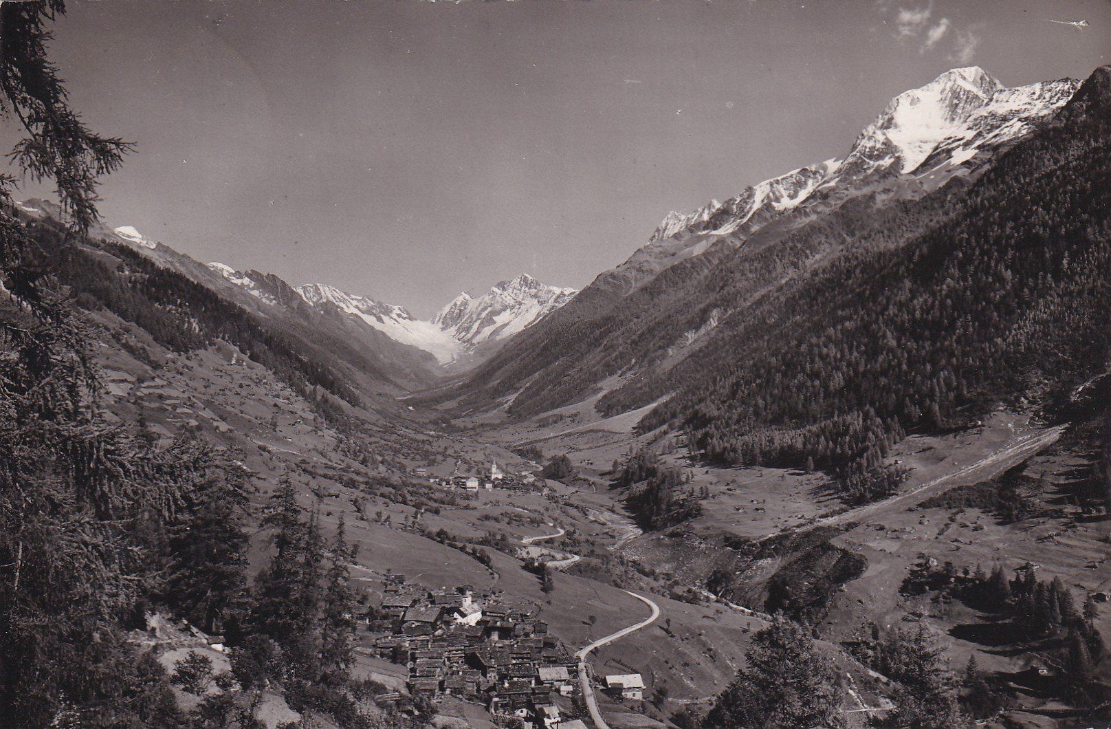 Cartoline postali: Lötschental   Lötschenlücke - Birtschhorn  1946 – Usato da Cormoret venduto da Pascalll2001