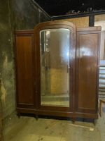 Armoire ancienne bois acajou a miroir