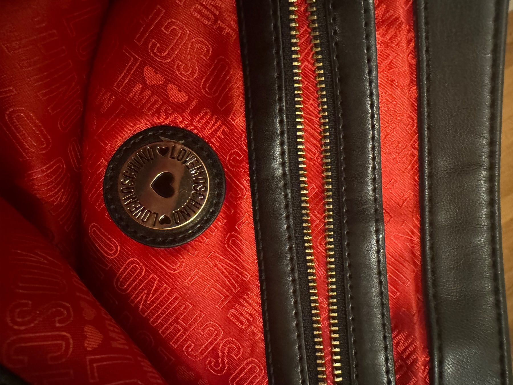 Moschino Taschen für Damen: Love Moschino Leder Tasche – Gebraucht aus Zürich von Ekaterinek 4