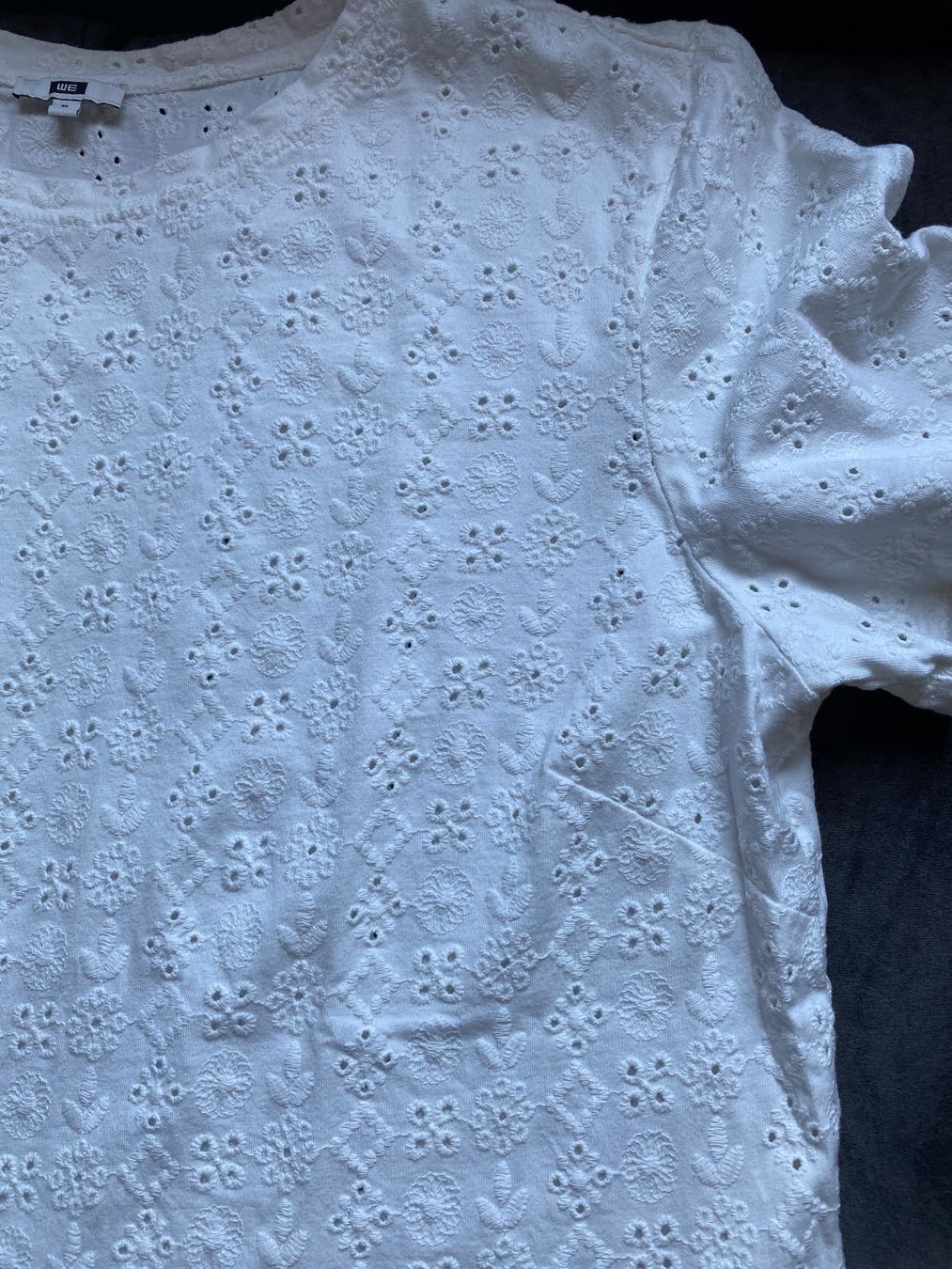 We T-shirts: WE Shirt CL – D'occasion à Bleienbach par Dbeno 1