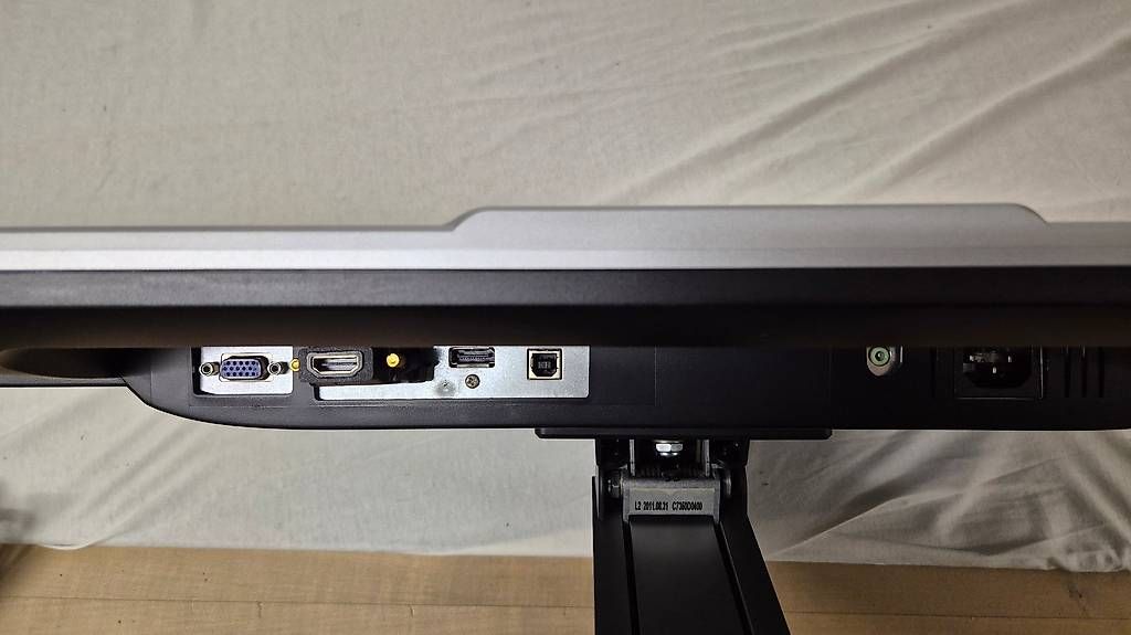 Monitor: Philips 24 Zoll Bildschirm – Usato da Reinach BL venduto da Rber2005 2