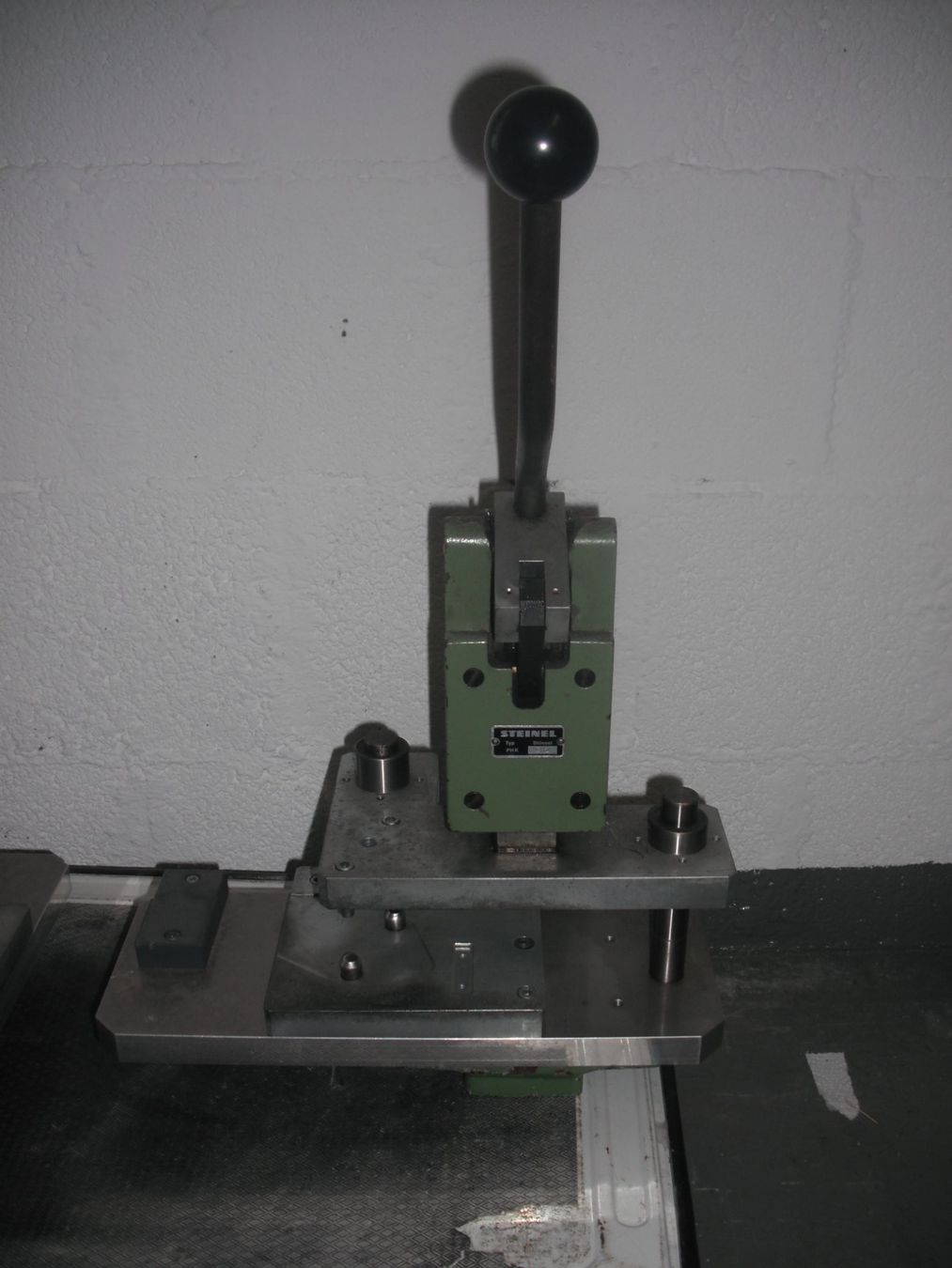 Toutes les machines: Kniehebelpresse Steinel, Presse – D'occasion à Koblenz par 70tschibu