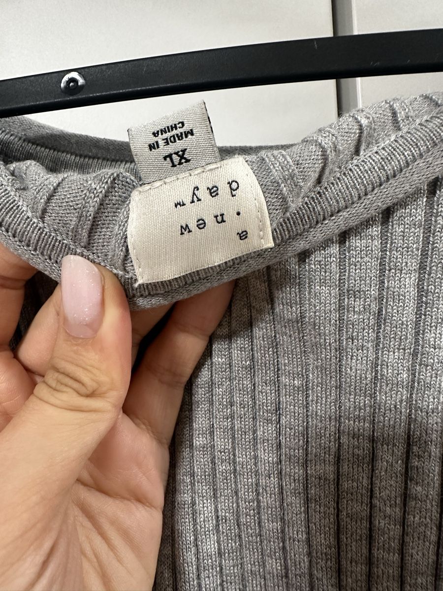 Maglioni & Felpe: Pullover grey A New Day long sleeve size XL – Nuovo (secondo la descrizione) da Renens VD venduto da ana_rc68 2