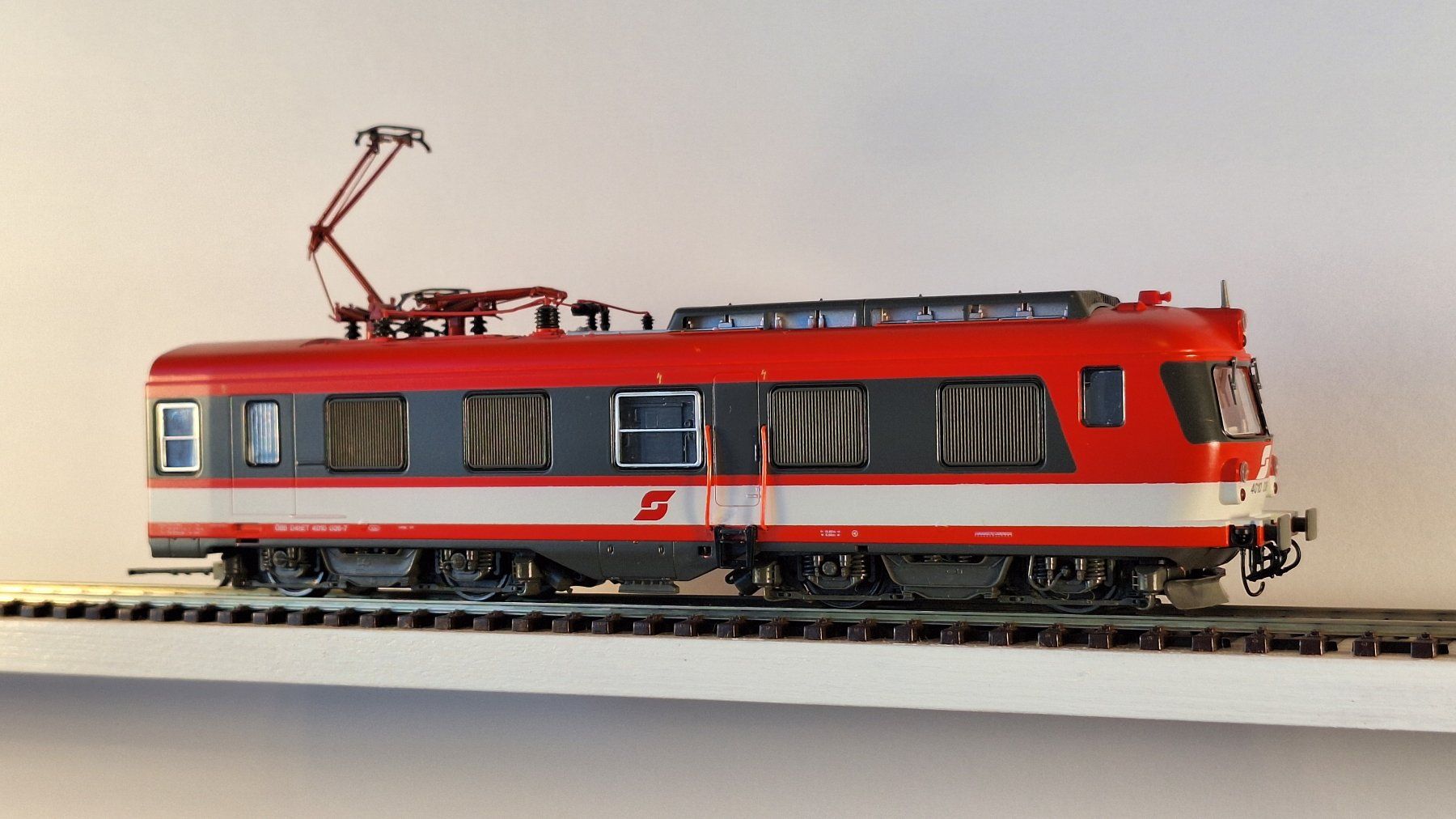 Roco Trains électriques: ÖBB 4010 Roco rot/grau – D'occasion à Bern par BahnliebhaberRe420 4