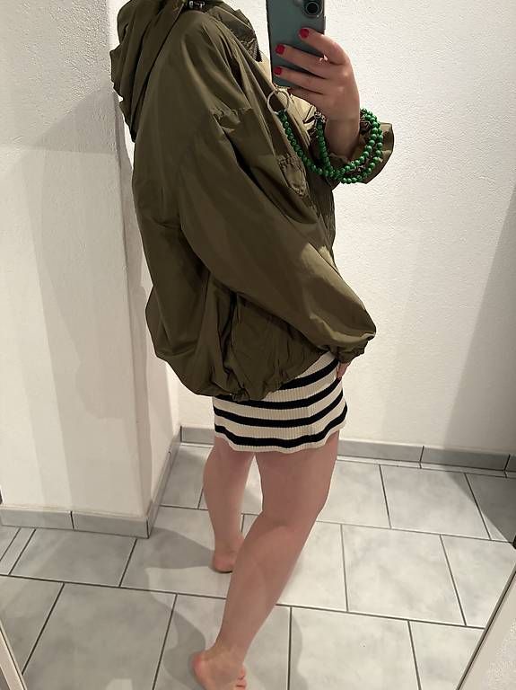 Giacche: Moncler Regenjacke Grösse M – Usato da Unterägeri venduto da mar_96hk 3