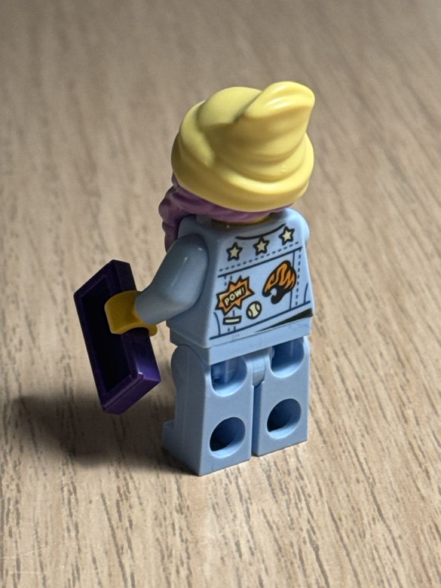Lego Statuette: Lego Minifigur Mädchen Nr.2 – Usato da Neuhausen am Rheinfall venduto da mic_m9bp 1