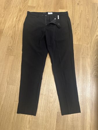 Herren Hose schwarz Grösse XL Slim Fit guter Zustand