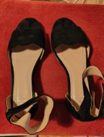 Schwarze Sandalen mit Riemen, Gr. 40, ideal für den Sommer!