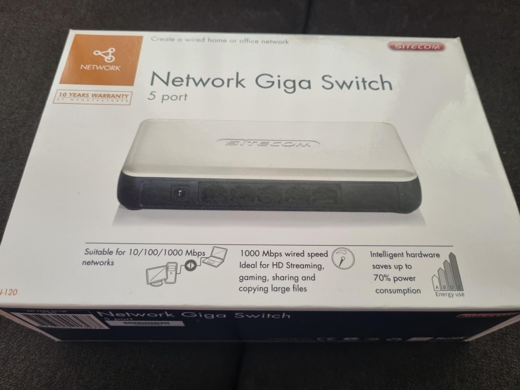 Hub & Switch: Switch (Network Giga Switch) 5 port – Nuovo (secondo la descrizione) da Igis venduto da Marcaupign