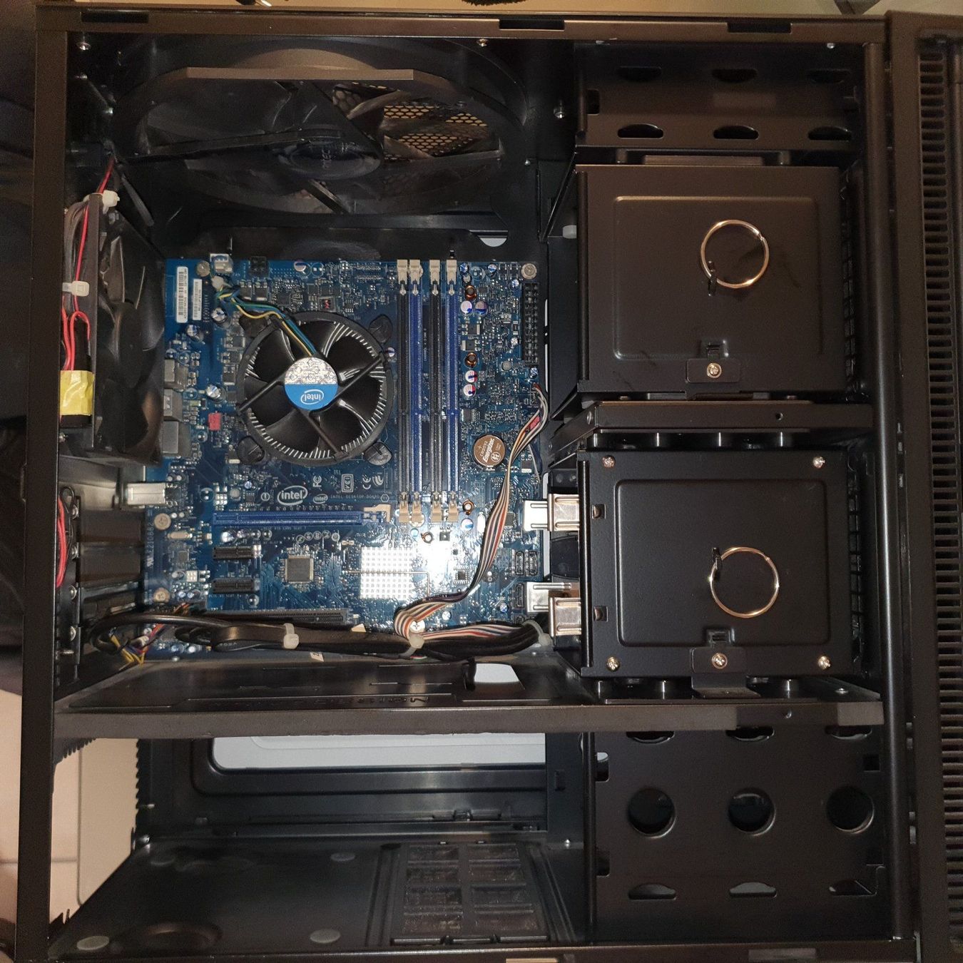 PC: Antec P180 Minitower + Intel DP55WB + i5 750 CPU – Usato da Feuerthalen venduto da jalindi 9