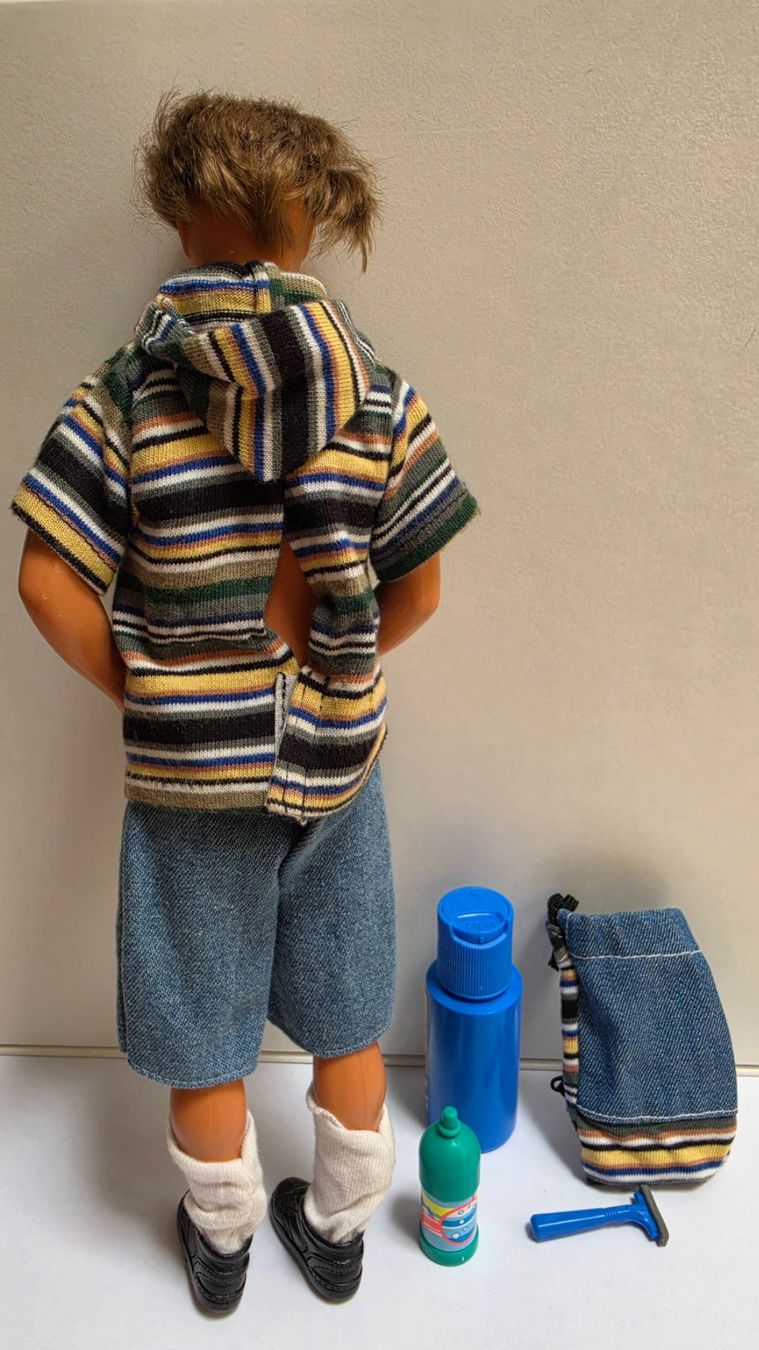 Poupées: Ken Shaving Fun de 1996 – D'occasion à Bulle par Chimchiree 1