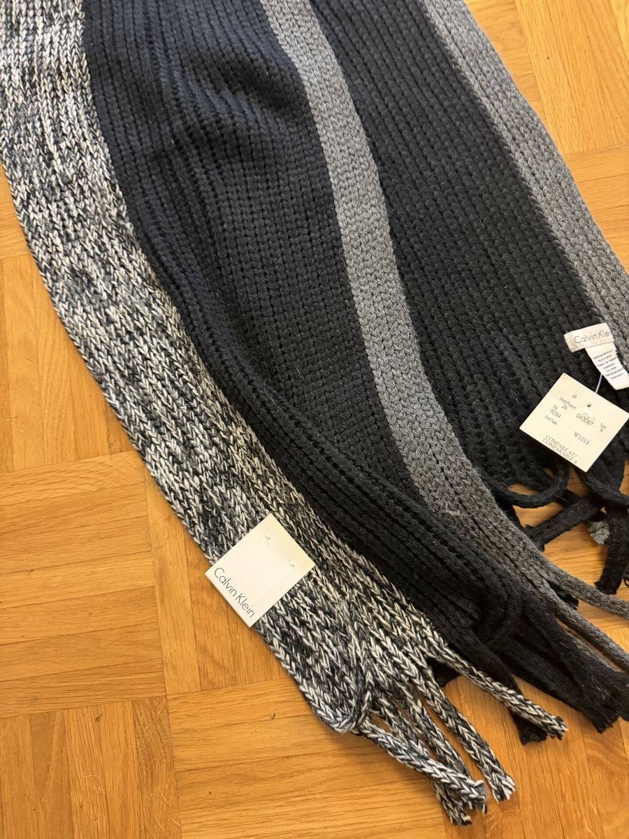 Calvin Klein Foulard & Sciarpe: Calvin Klein Strickschal, neu mit Etikett, NP 55- – Nuovo (secondo la descrizione) da Bern venduto da Golem3 2