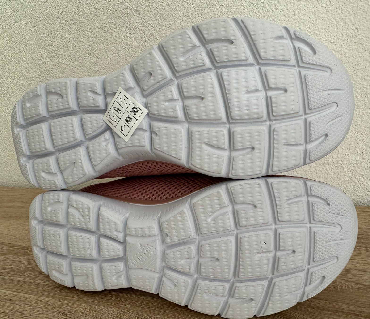 Skechers Scarpe da donna: Damen-Skechers Grösse 36 – Nuovo e nell'imballaggio originale da Frauenkappelen venduto da HDPerle 8