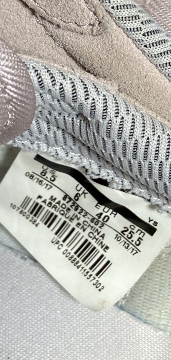 Nike Scarpe da donna: Nike Sneaker Schuhe Gr. 40 rosa – Usato da Fislisbach venduto da KolibriSecondhand 9