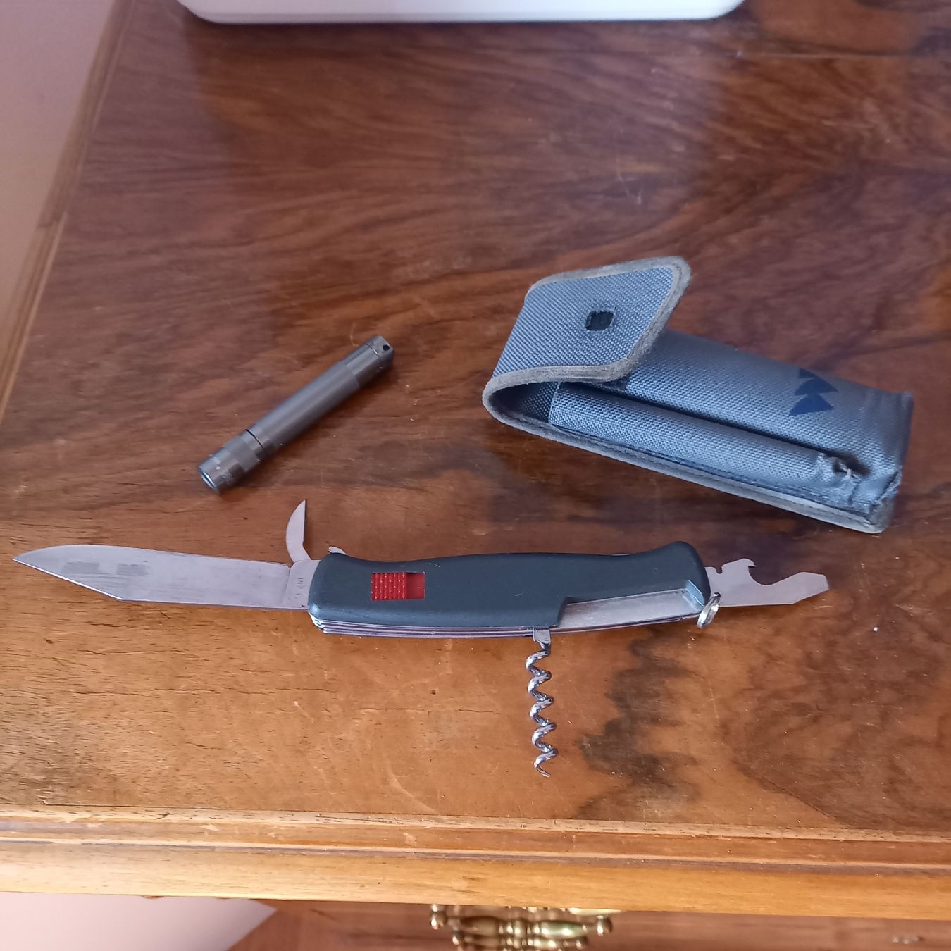 Accessori: couteau suisse Wenger Ranger – Usato da Pâquier-Montbarry venduto da bruyante23 3