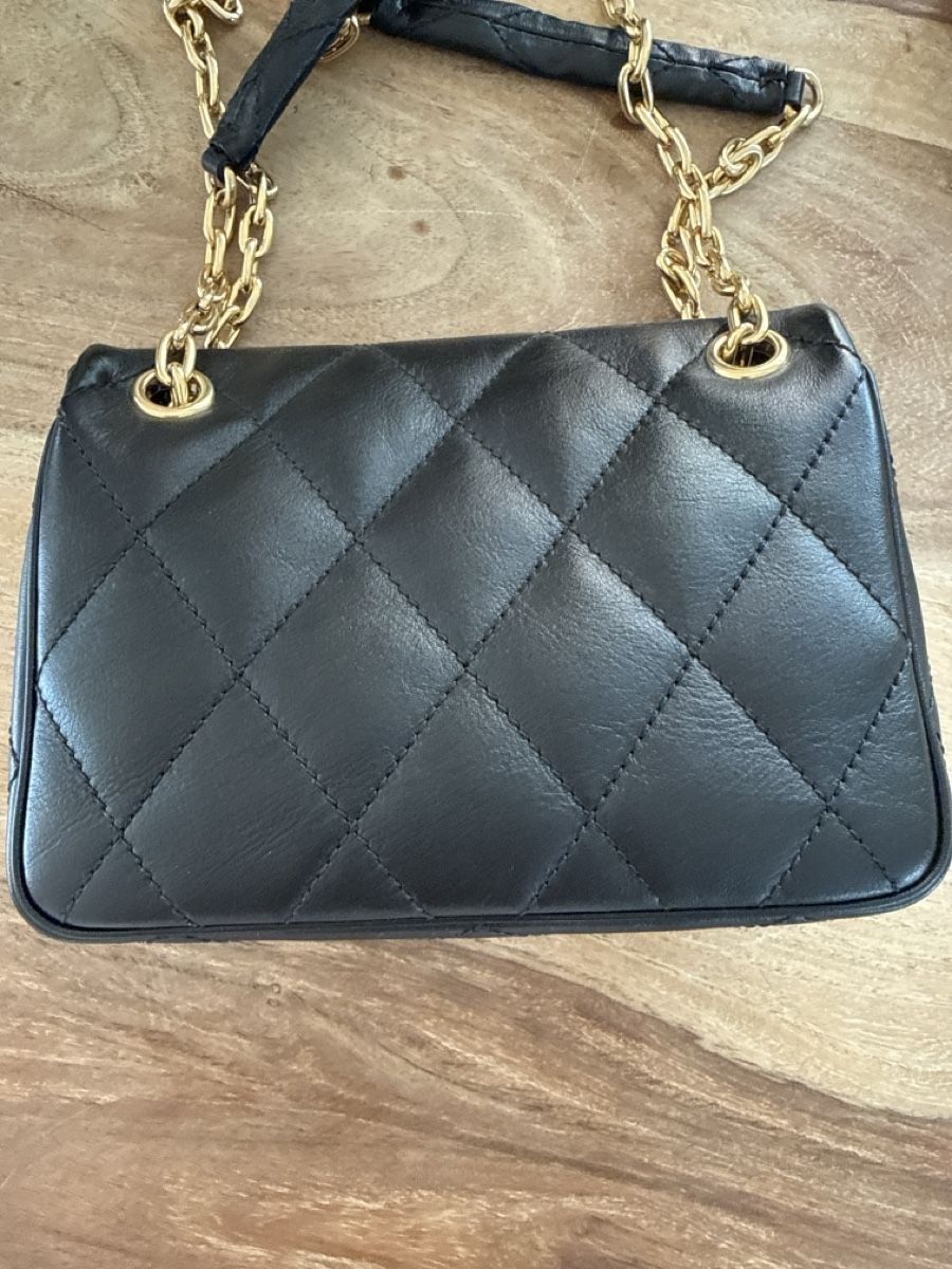 Burberry Borse da donna: Burberry Small Strand Bag – Usato da Gibswil venduto da spongii 8