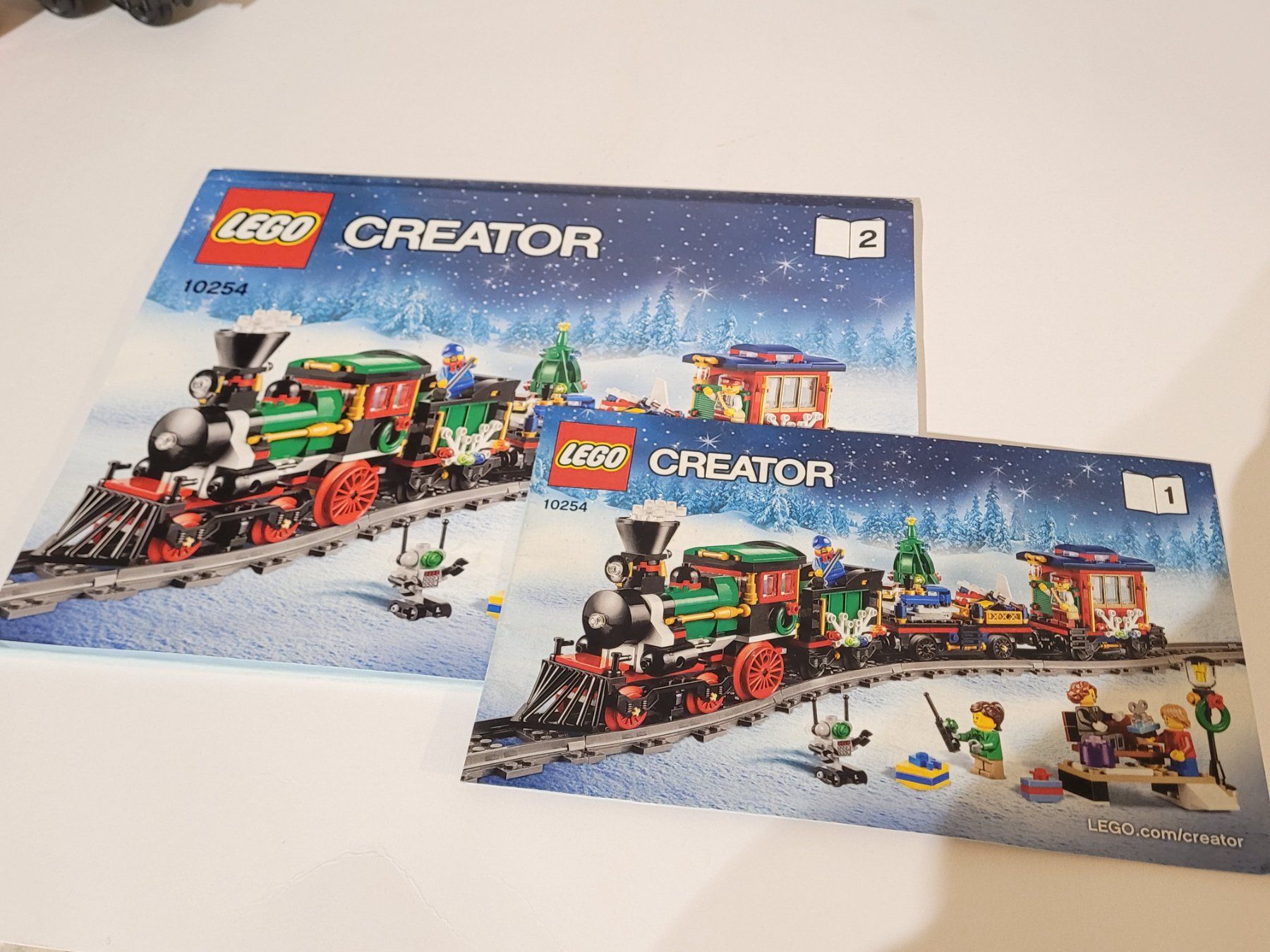 Lego Kit di costruzioni: Lego eisenbahn Creator 10254 Locomotive avec Tender + plan – Usato da La Tour-de-Peilz venduto da estelle69 8