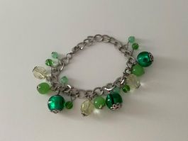 Green Beaded Charm Bracelet - Perfect for Spring/Summer!
