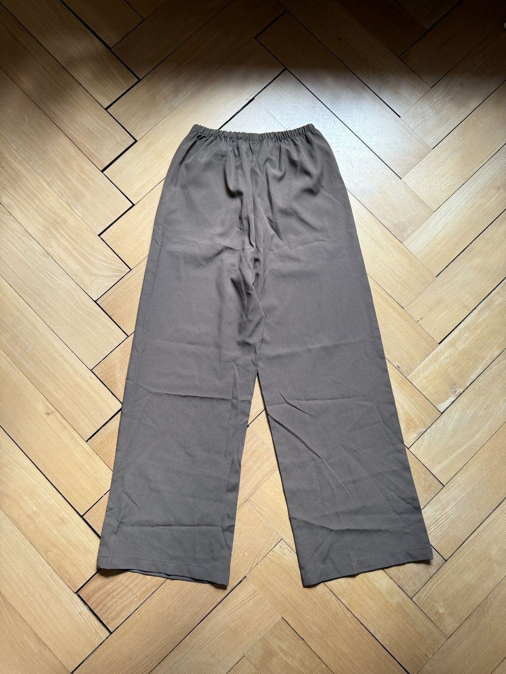 Shein Hosen: Hose dunkelbraun S – Gebraucht aus Zürich von Diazaio 2