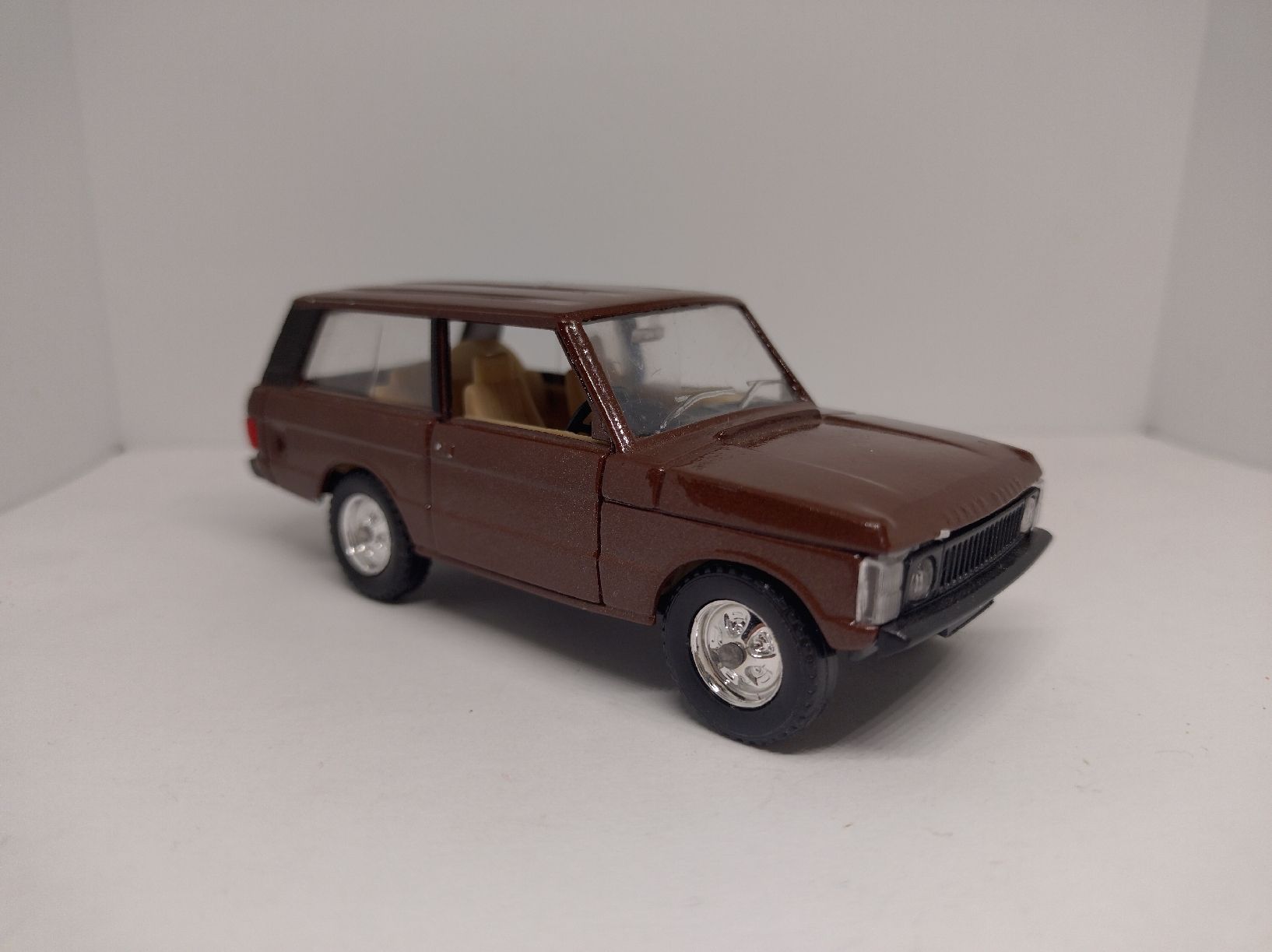 Solido Voitures modèles: Solido, Range Rover 1/43 – D'occasion à La Chaux-de-Fonds par Pierrot8404 1