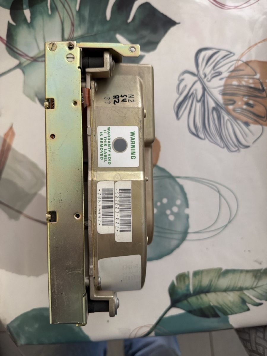 Seagate Harddisks: Disque dur Winchester  – Defekt aus Martigny von capri2800 4