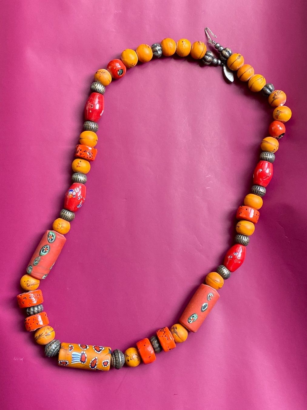 Murano Catenine: Antike Glasperlen Millefiori Collier – Usato da Bern venduto da schnupka
